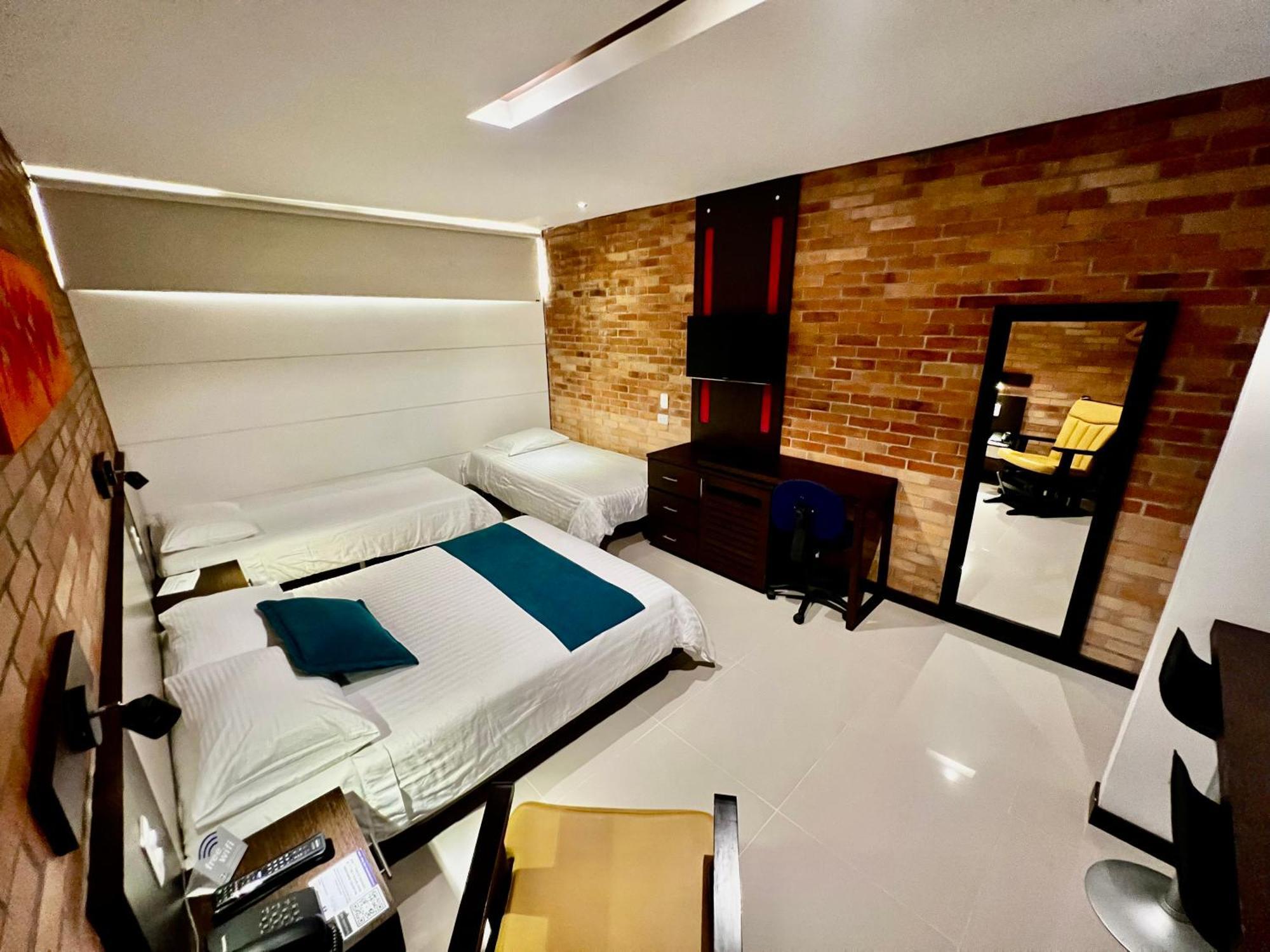 Hotel Toscana Oriente Rionegro Eksteriør bilde